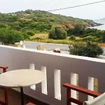 Tetrafylli Guest house Andros Town