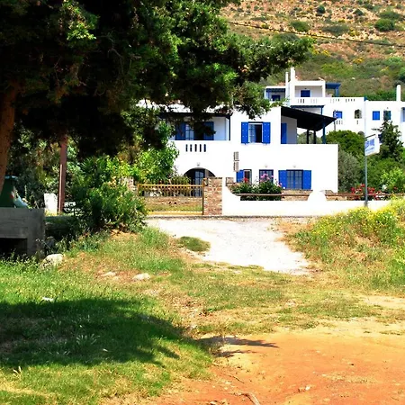Guest house Tetrafylli *