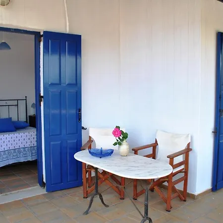 Guest house Tetrafylli